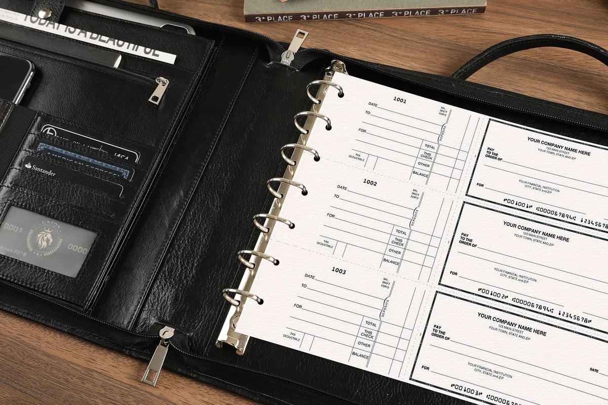 Carpeta de chequera de cuero hecha a mano, carpeta de cheques de 7 anillos con asa, chequeras para cheques de negocios para 3 por página, capacidad para 600 cheques para hojas de 9 x 13 pulgadas